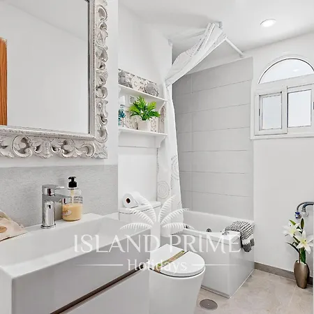 Apartman Amazing Sea & Marina Views With Golf Views In Heated Pool Complex Aq846 *