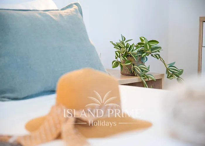 Amazing Sea & Marina Views With Golf Views In Heated Pool Complex Aq846 アパート *